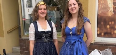 Königliche Werbung Britta I. und Annika I. machten in Sachsen-Anhalt Werbung für Kitzingen
