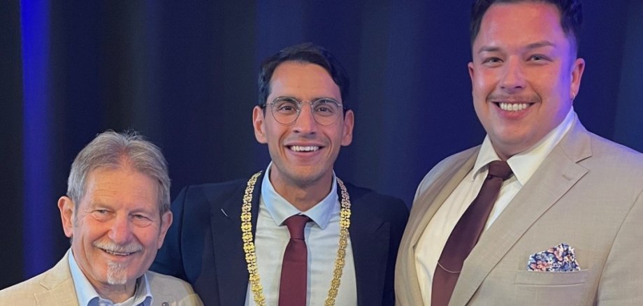 Neue Bürgermeister Walter Vierrether und Tobias Volk sind die neuen Stellvertreter von Oberbürgermeister Dr. Enis Tiz.