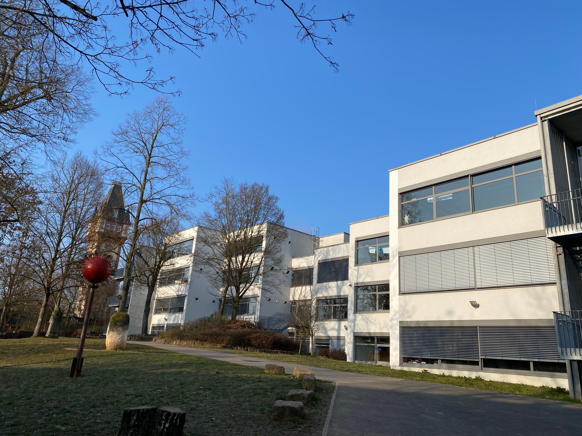 Außenansicht der D.Paul-Eber-Mittelschule