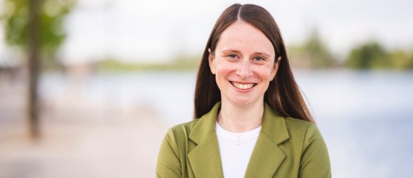 Portrait of Sabrina Stemplowski on the Main.