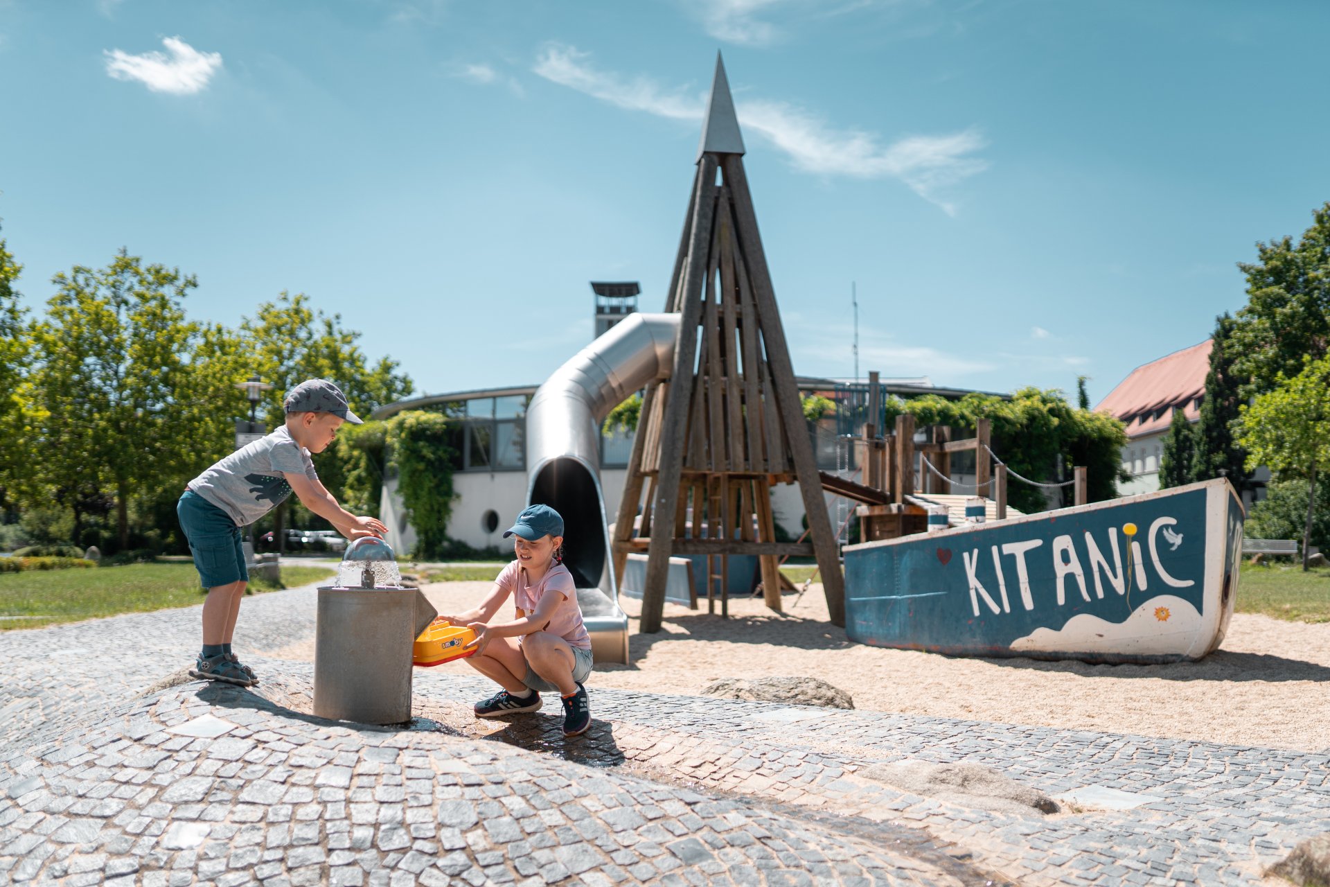 Playground at the Alte Synagoge cultural centre View of the water playground at the Alte Synagoge cultural centre in Kitzingen