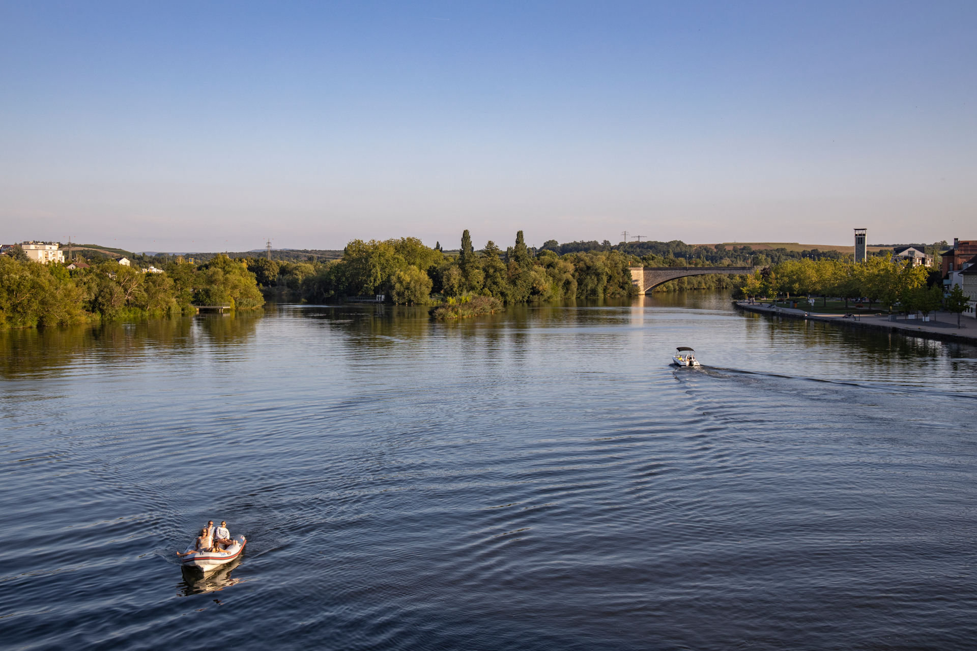 Main View of the Main from the old Main bridge.