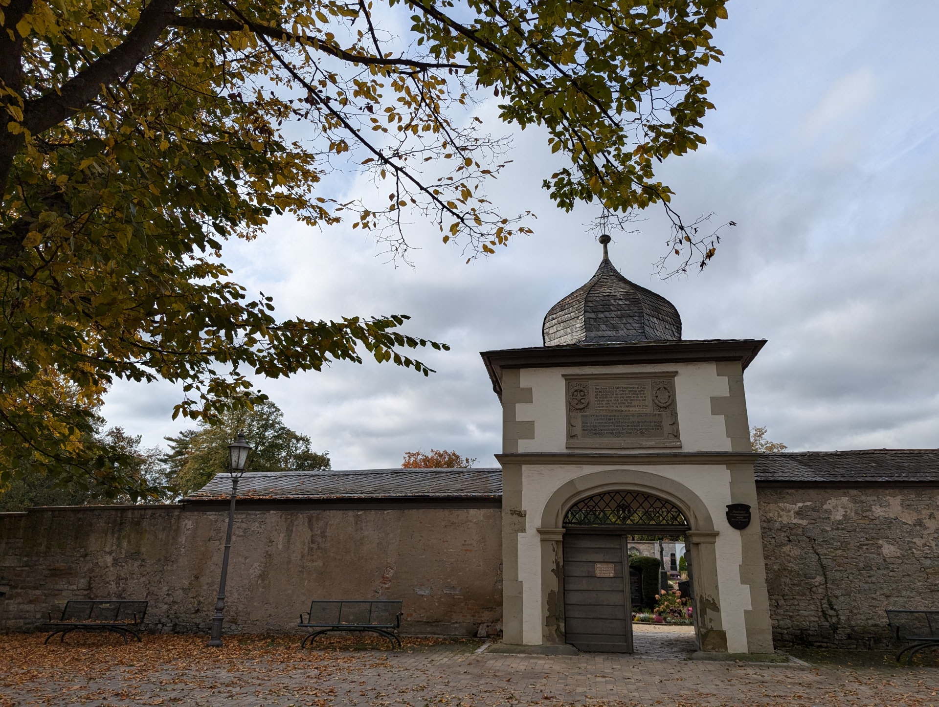Entrance to the old cemetery