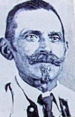 Schwarz-weiß Aufnahme von Anselm Caliz.