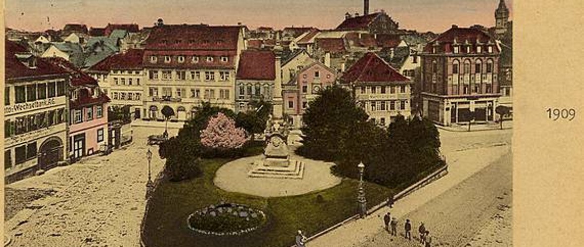 Historical view of Königsplatz in Kitzingen in 1909.