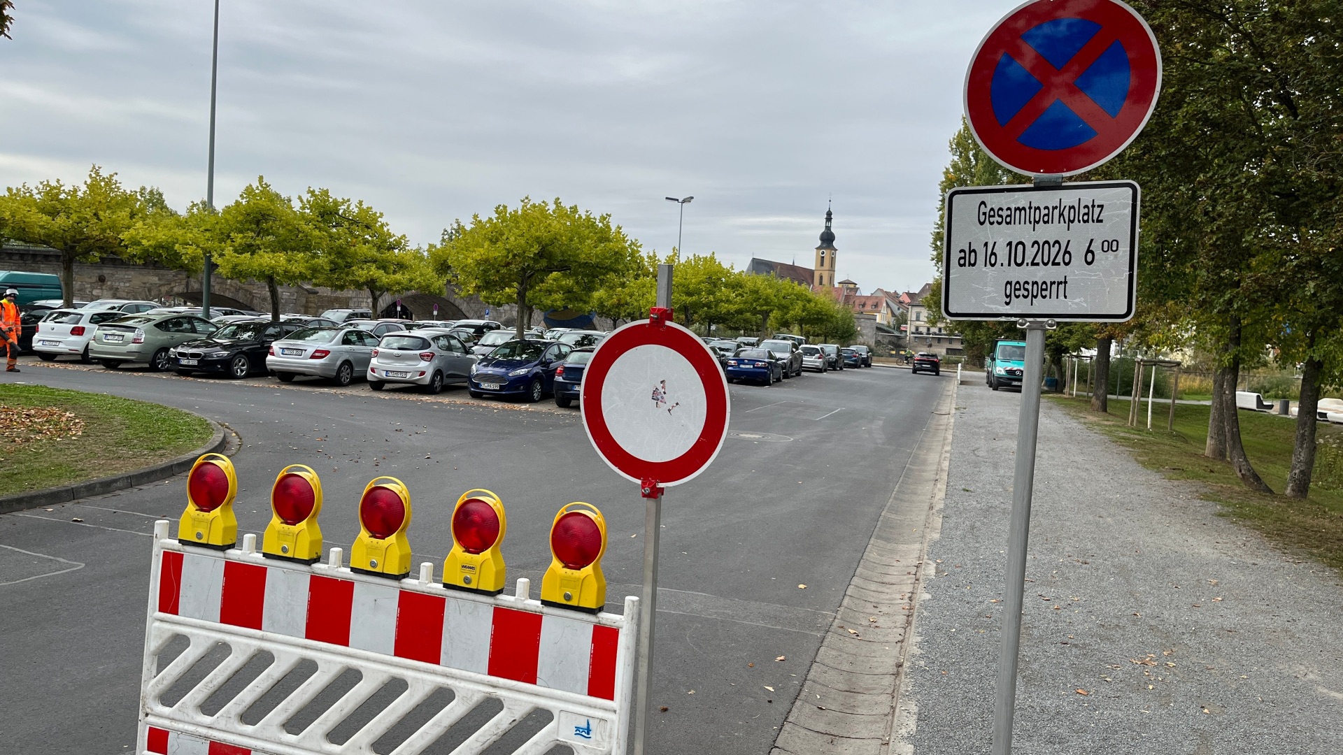 Der Bleichwasen-Parkplatz ist am Etwashäuser Kirchweih-Wochenende für Autofahrer gesperrt.