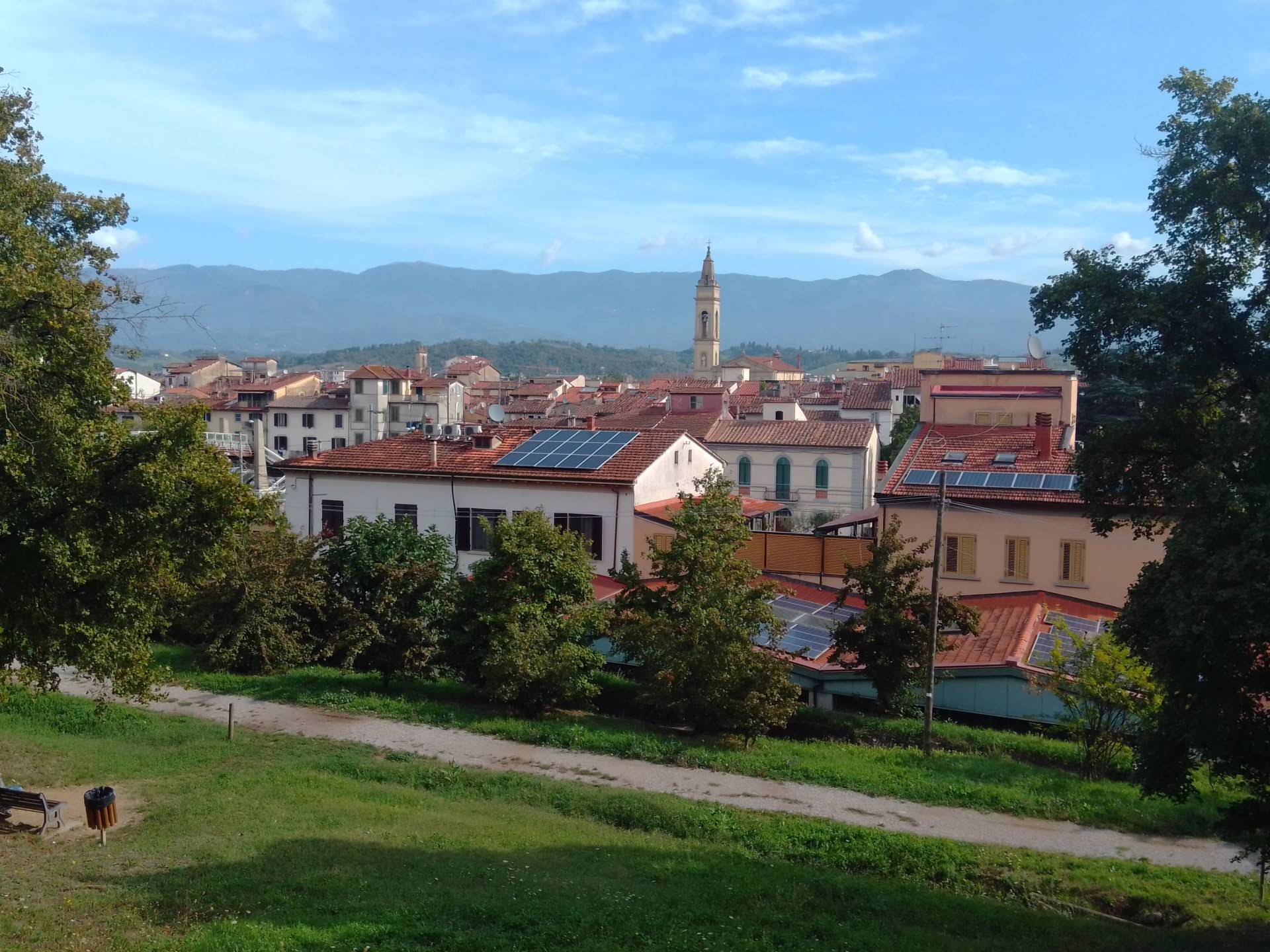 Blick über die Dächer von Montevarchi.