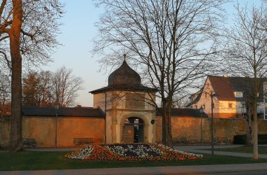 Eingang zum Alten Friedhof